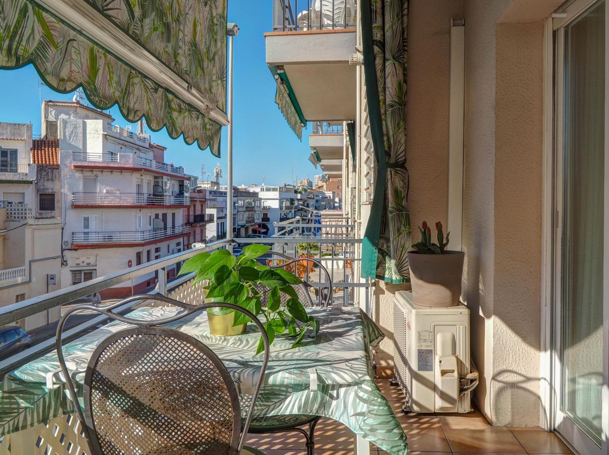 Le Blanc Apartment By Hello Homes Sitges Exterior photo